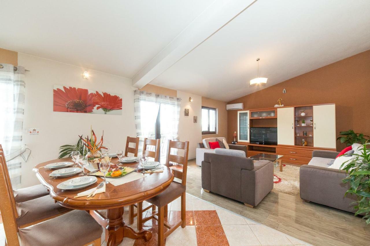 Villa Marica Kaštela Exteriér fotografie